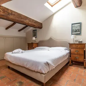 3* Alojamento de Acomodação e Pequeno-almoço Casa Isolani Charms Santo Stefano